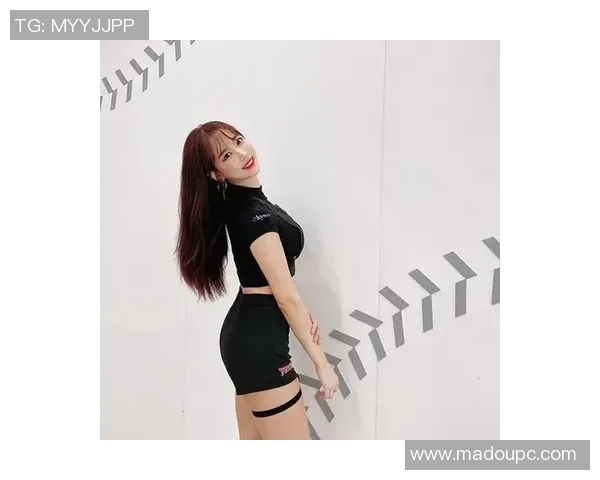 91麻豆精品久久久久久91-探索时尚世界的宝藏—揭秘麻豆精品的悠久历史与魅力风采-